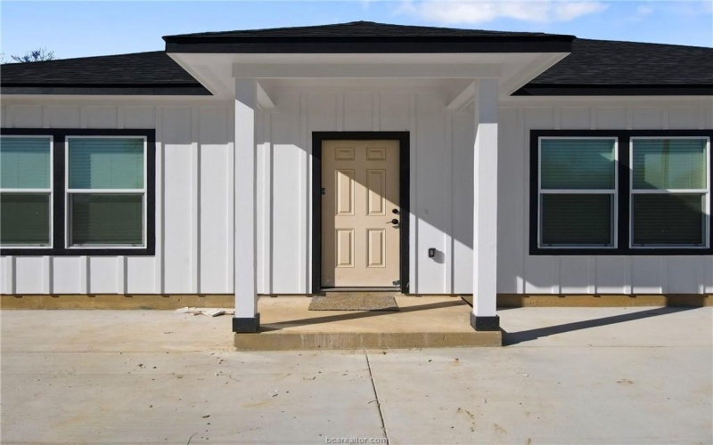 807 East Brown Street, Hearne, TX 77859, 3 Bedrooms Bedrooms, ,2 BathroomsBathrooms,Residential,For Sale,807 East Brown Street,25000914