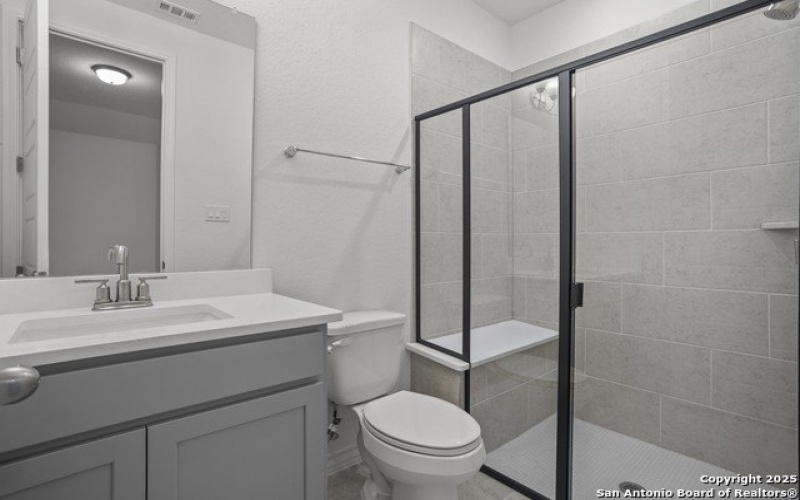 222 Poe Parkway, Castroville, TX 78009, 4 Habitaciones Habitaciones , ,3 BañosBaños,Residential,En Venta,222 Poe Parkway,1879752
