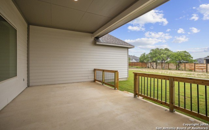 222 Poe Parkway, Castroville, TX 78009, 4 Habitaciones Habitaciones , ,3 BañosBaños,Residential,En Venta,222 Poe Parkway,1879752