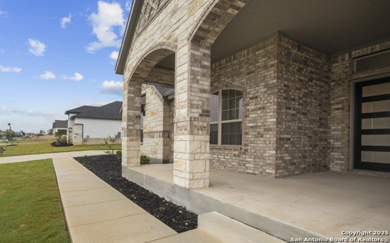 222 Poe Parkway, Castroville, TX 78009, 4 Habitaciones Habitaciones , ,3 BañosBaños,Residential,En Venta,222 Poe Parkway,1879752
