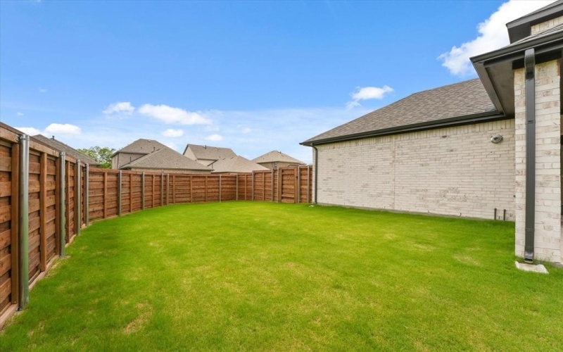 1900 Twisted Tree Lane, Mesquite, TX 75181, 4 Habitaciones Habitaciones , ,2 BañosBaños,Residential,En Venta,1900 Twisted Tree Lane,20982522