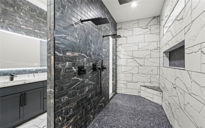 2626 Southland Street, Dallas, TX 75215, 4 Bedrooms Bedrooms, ,2 BathroomsBathrooms,Residential,For Sale,2626 Southland Street,20983358