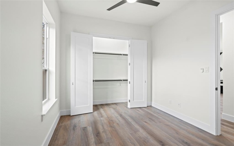 2626 Southland Street, Dallas, TX 75215, 4 Bedrooms Bedrooms, ,2 BathroomsBathrooms,Residential,For Sale,2626 Southland Street,20983358