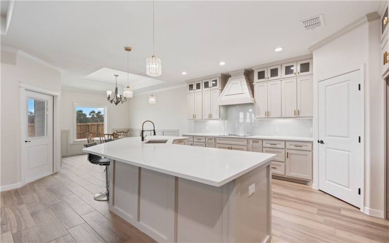 102 Traditions Drive, Rockport, TX 78382, 4 Bedrooms Bedrooms, ,3 BathroomsBathrooms,Residential,For Sale,102 Traditions Drive,453965
