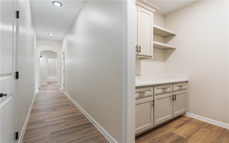 102 Traditions Drive, Rockport, TX 78382, 4 Bedrooms Bedrooms, ,3 BathroomsBathrooms,Residential,For Sale,102 Traditions Drive,453965
