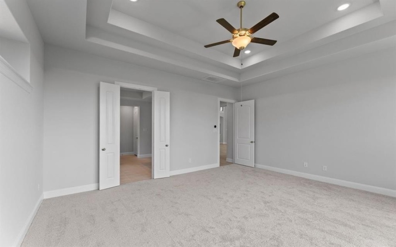 2219 Angelina Street, Mansfield, TX 76063, 5 Bedrooms Bedrooms, ,5 BathroomsBathrooms,Residential,For Sale,2219 Angelina Street,0,20984370