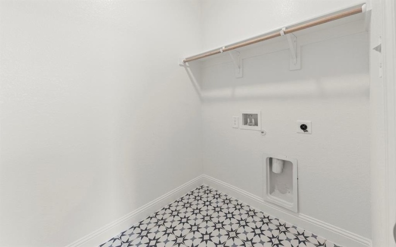 1712 Edgeway Drive, Aubrey, TX 76227, 4 Bedrooms Bedrooms, ,3 BathroomsBathrooms,Residential,For Sale,1712 Edgeway Drive,0,20984376