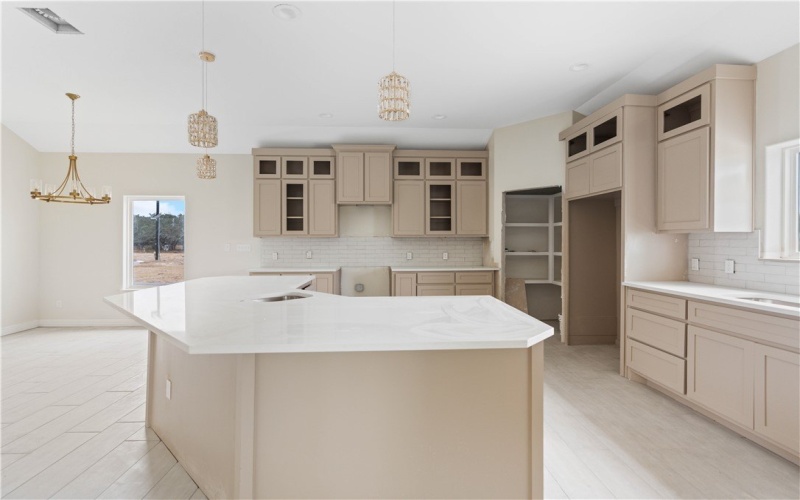 125 Traditions Drive, Rockport, TX 78382, 5 Bedrooms Bedrooms, ,3 BathroomsBathrooms,Residential,For Sale,125 Traditions Drive,453991