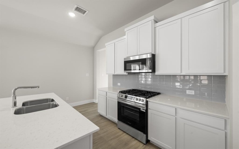 7404 Summer Sunset Drive, Denton, TX 76249, 3 Bedrooms Bedrooms, ,2 BathroomsBathrooms,Residential,For Sale,7404 Summer Sunset Drive,0,20984485