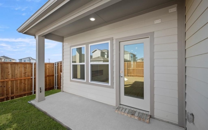 7404 Summer Sunset Drive, Denton, TX 76249, 3 Bedrooms Bedrooms, ,2 BathroomsBathrooms,Residential,For Sale,7404 Summer Sunset Drive,0,20984485