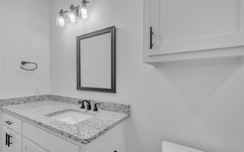 1410 W Connally Street, Tyler, TX 75701, 3 Bedrooms Bedrooms, ,2 BathroomsBathrooms,Residential,For Sale,1410 W Connally Street,20984530