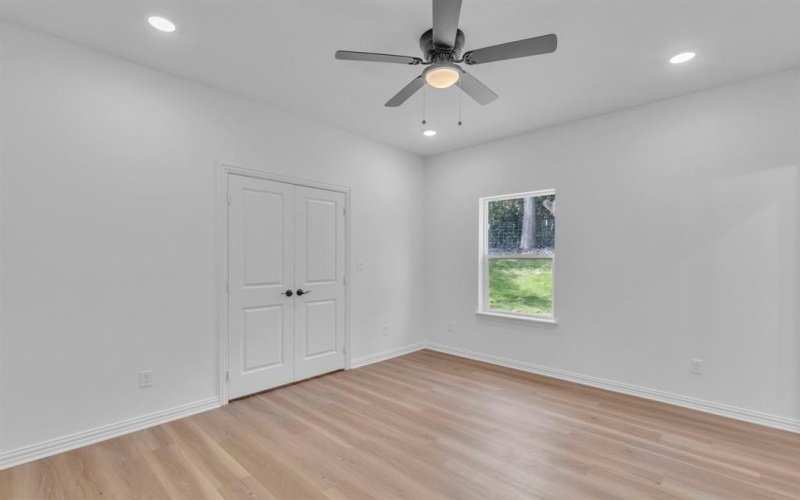 1410 W Connally Street, Tyler, TX 75701, 3 Bedrooms Bedrooms, ,2 BathroomsBathrooms,Residential,For Sale,1410 W Connally Street,20984530