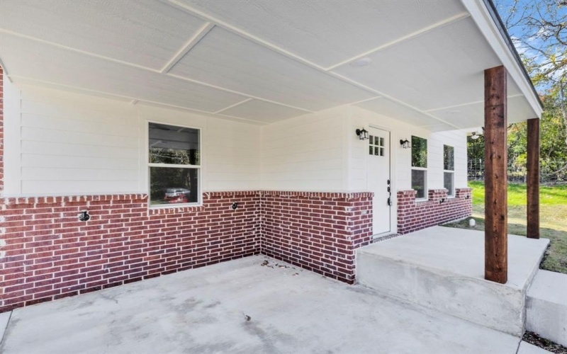 1410 W Connally Street, Tyler, TX 75701, 3 Bedrooms Bedrooms, ,2 BathroomsBathrooms,Residential,For Sale,1410 W Connally Street,20984530