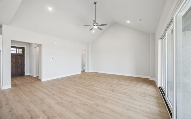 4420 Point Rider Road, Waxahachie, TX 75165, 4 Bedrooms Bedrooms, ,2 BathroomsBathrooms,Residential,For Sale,4420 Point Rider Road,20984559
