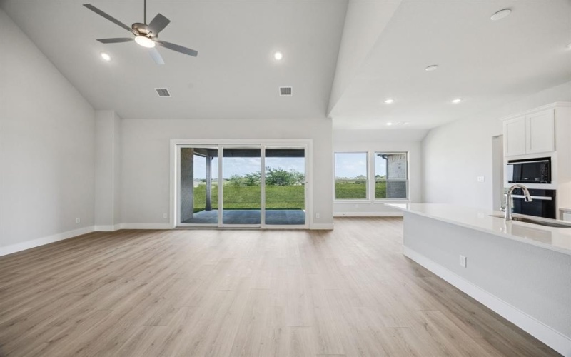4420 Point Rider Road, Waxahachie, TX 75165, 4 Bedrooms Bedrooms, ,2 BathroomsBathrooms,Residential,For Sale,4420 Point Rider Road,20984559