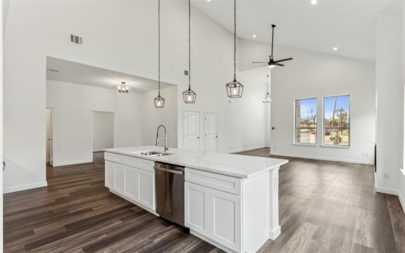 417 Hood Street, Terrell, TX 75160, 4 Bedrooms Bedrooms, ,3 BathroomsBathrooms,Residential,For Sale,417 Hood Street,20984669