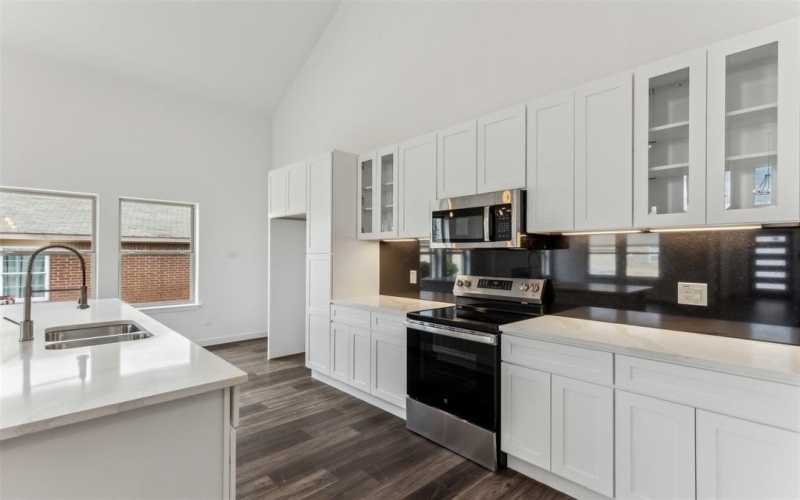 417 Hood Street, Terrell, TX 75160, 4 Bedrooms Bedrooms, ,3 BathroomsBathrooms,Residential,For Sale,417 Hood Street,20984669
