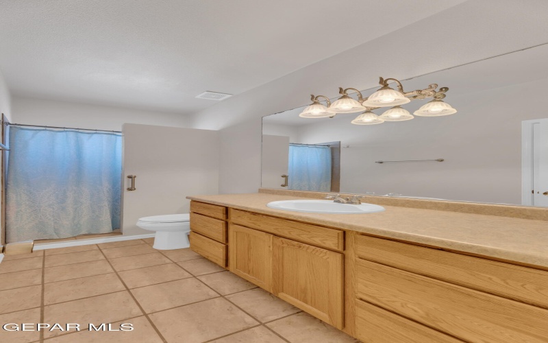 787 Maxey Marie Drive, El Paso, TX 79932, 4 Bedrooms Bedrooms, ,1 BathroomBathrooms,Residential,For Sale,787 Maxey Marie Drive,0,925451