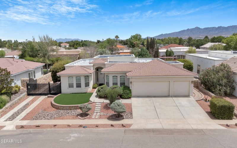 787 Maxey Marie Drive, El Paso, TX 79932, 4 Bedrooms Bedrooms, ,1 BathroomBathrooms,Residential,For Sale,787 Maxey Marie Drive,0,925451
