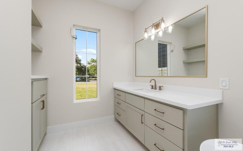 17956 GARRETT RD., HARLINGEN, TX 78552, 4 Bedrooms Bedrooms, ,3 BathroomsBathrooms,Residential,For Sale,17956 GARRETT RD.,29766371