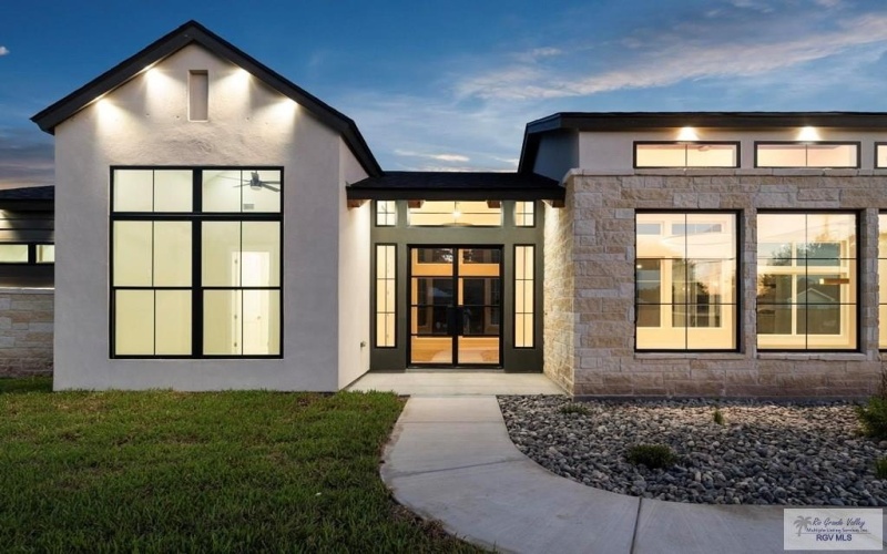 17956 GARRETT RD., HARLINGEN, TX 78552, 4 Bedrooms Bedrooms, ,3 BathroomsBathrooms,Residential,For Sale,17956 GARRETT RD.,29766371