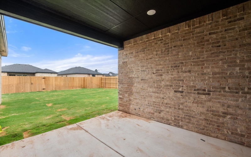 6904 14th Street, Lubbock, TX 79416, 3 Bedrooms Bedrooms, ,2 BathroomsBathrooms,Residential,For Sale,6904 14th Street,202557027