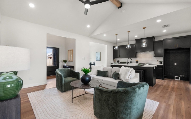 6904 14th Street, Lubbock, TX 79416, 3 Bedrooms Bedrooms, ,2 BathroomsBathrooms,Residential,For Sale,6904 14th Street,202557027