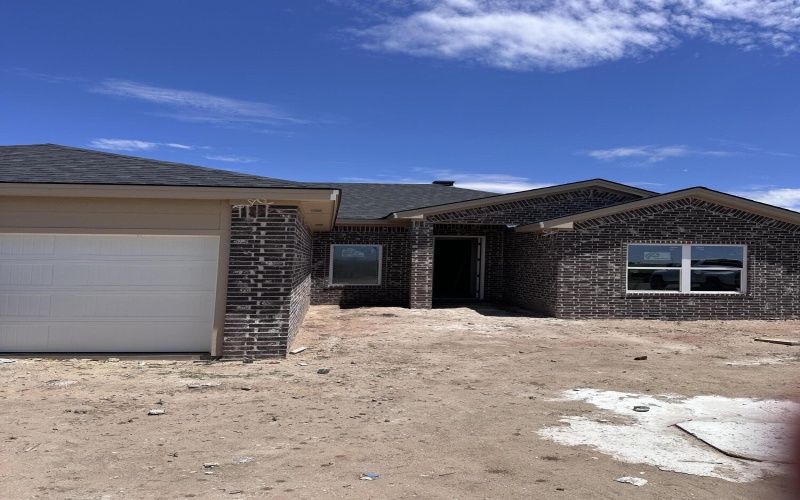 605 Holly Street, Levelland, TX 79336, 3 Bedrooms Bedrooms, ,2 BathroomsBathrooms,Residential,For Sale,605 Holly Street,0,202557031