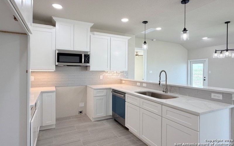 144 Camino Verde Ct, La Vernia, TX 78121, 3 Habitaciones Habitaciones , ,2 BañosBaños,Residential,En Venta,144 Camino Verde Ct,1879845