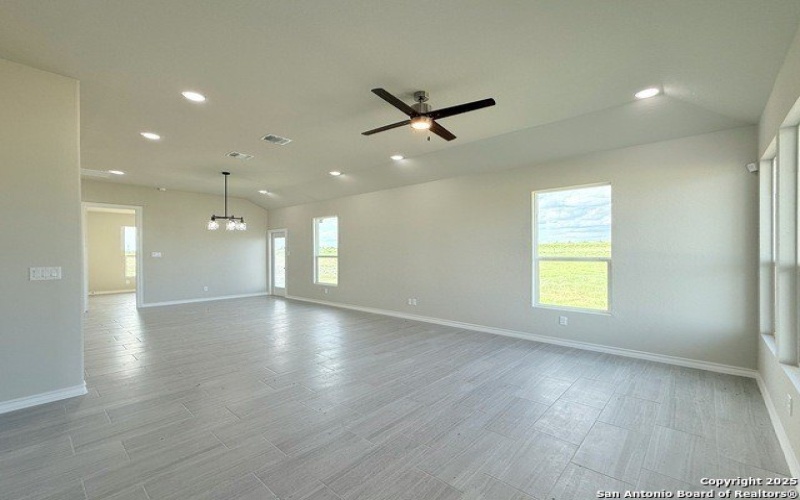 144 Camino Verde Ct, La Vernia, TX 78121, 3 Habitaciones Habitaciones , ,2 BañosBaños,Residential,En Venta,144 Camino Verde Ct,1879845