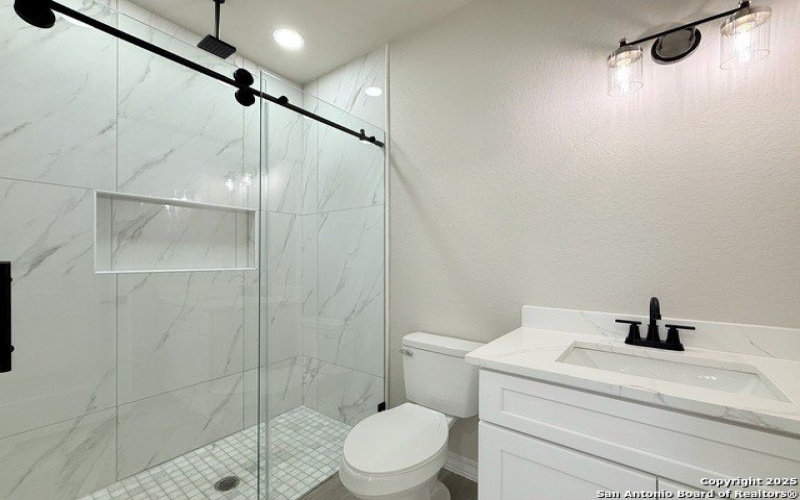 144 Camino Verde Ct, La Vernia, TX 78121, 3 Habitaciones Habitaciones , ,2 BañosBaños,Residential,En Venta,144 Camino Verde Ct,1879845
