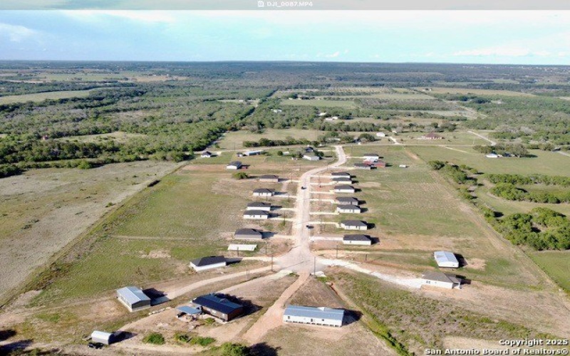 144 Camino Verde Ct, La Vernia, TX 78121, 3 Habitaciones Habitaciones , ,2 BañosBaños,Residential,En Venta,144 Camino Verde Ct,1879845
