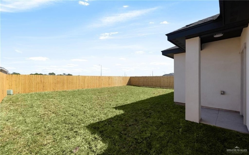 2200 Zinnia Street, Weslaco, TX 78599, 3 Bedrooms Bedrooms, ,2 BathroomsBathrooms,Residential,For Sale,2200 Zinnia Street,474828