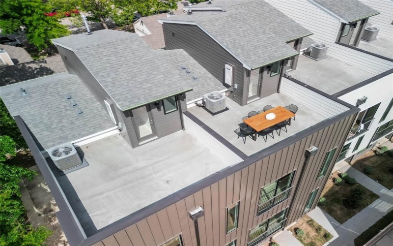 4517 Munger Avenue #107, Dallas, TX 75204, 2 Bedrooms Bedrooms, ,2 BathroomsBathrooms,Residential,For Sale,4517 Munger Avenue,20982185