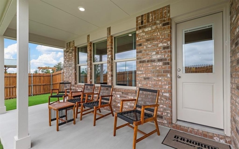 9432 MOUNTAIN PASS Drive, Fort Worth, TX 76108, 4 Bedrooms Bedrooms, ,2 BathroomsBathrooms,Residential,For Sale,9432 MOUNTAIN PASS Drive,20984044