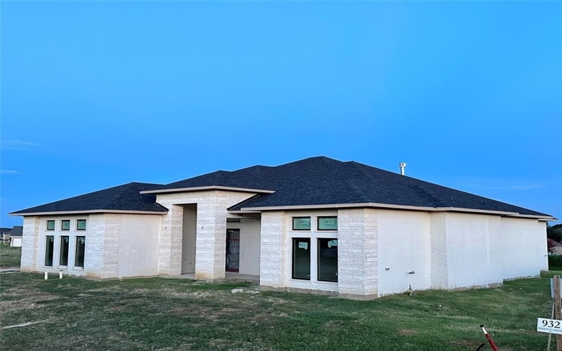 932 Bandon Dunes Drive, Fort Worth, TX 76028, 4 Bedrooms Bedrooms, ,3 BathroomsBathrooms,Residential,For Sale,932 Bandon Dunes Drive,20984555
