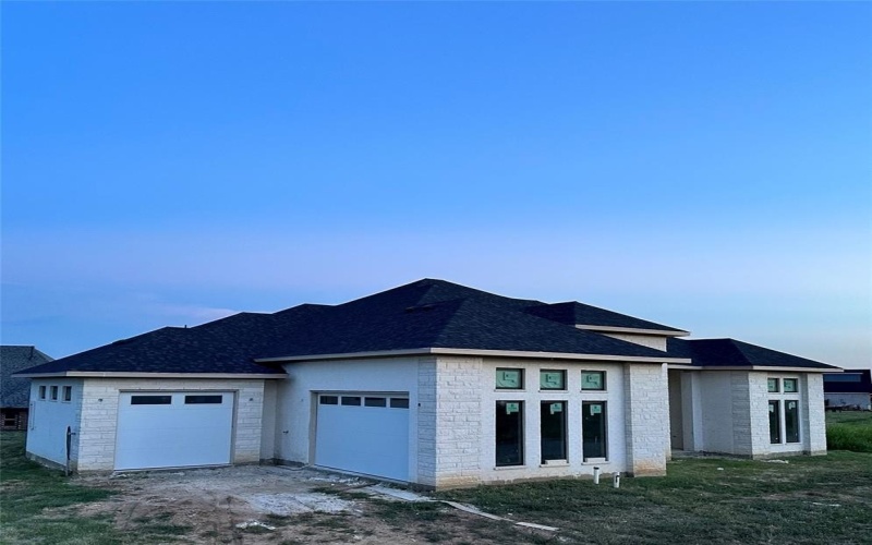 932 Bandon Dunes Drive, Fort Worth, TX 76028, 4 Bedrooms Bedrooms, ,3 BathroomsBathrooms,Residential,For Sale,932 Bandon Dunes Drive,20984555