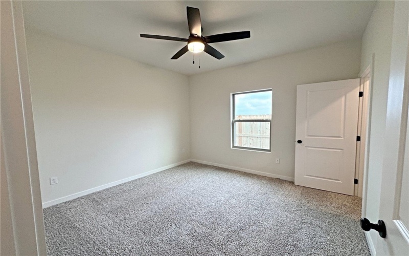 2658 Lady Andrea Drive, Corpus Christi, TX 78415, 4 Bedrooms Bedrooms, ,2 BathroomsBathrooms,Residential,For Sale,2658 Lady Andrea Drive,454113