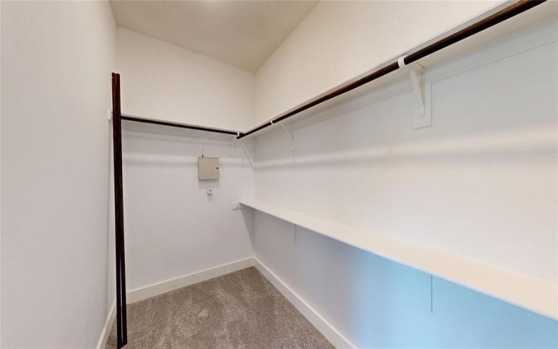 1648 Gillette Street, Dallas, TX 75217, 4 Habitaciones Habitaciones , ,2 BañosBaños,Residential,En Venta,1648 Gillette Street,20984675