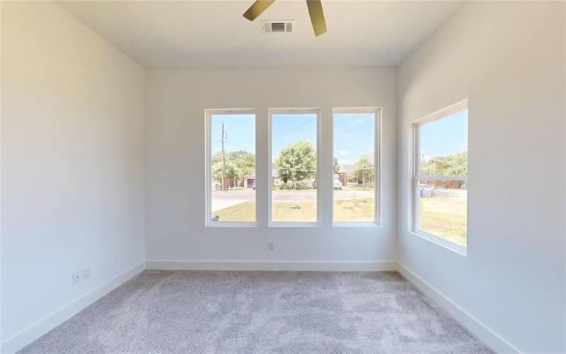 1648 Gillette Street, Dallas, TX 75217, 4 Habitaciones Habitaciones , ,2 BañosBaños,Residential,En Venta,1648 Gillette Street,20984675