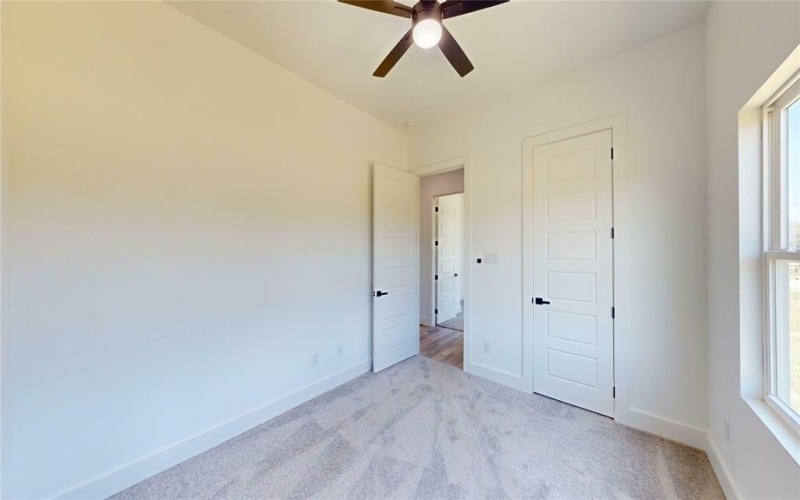 1648 Gillette Street, Dallas, TX 75217, 4 Habitaciones Habitaciones , ,2 BañosBaños,Residential,En Venta,1648 Gillette Street,20984675