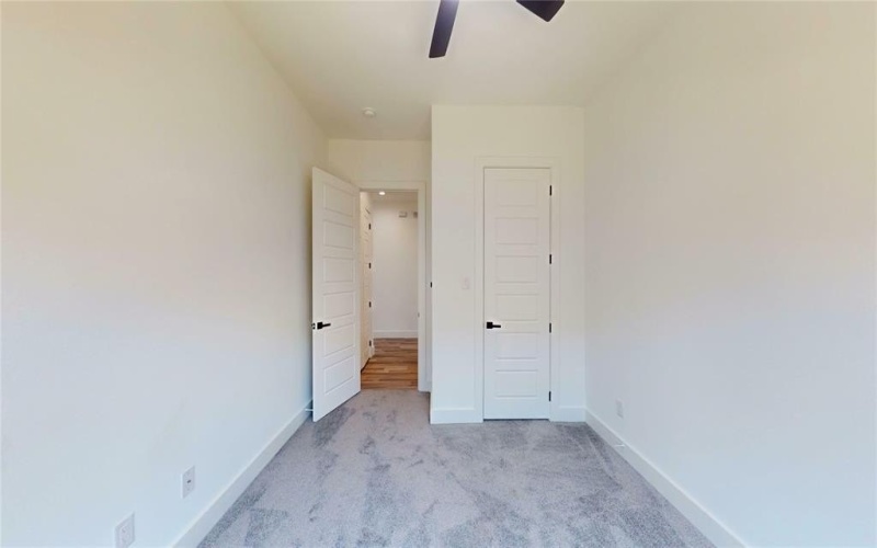 1648 Gillette Street, Dallas, TX 75217, 4 Habitaciones Habitaciones , ,2 BañosBaños,Residential,En Venta,1648 Gillette Street,20984675