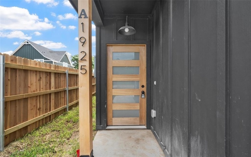 1925 S 21st Street, Waco, TX 76706, 6 Habitaciones Habitaciones , ,5 BañosBaños,Residential Multi Family,En Venta,1925 S 21st Street,20985002