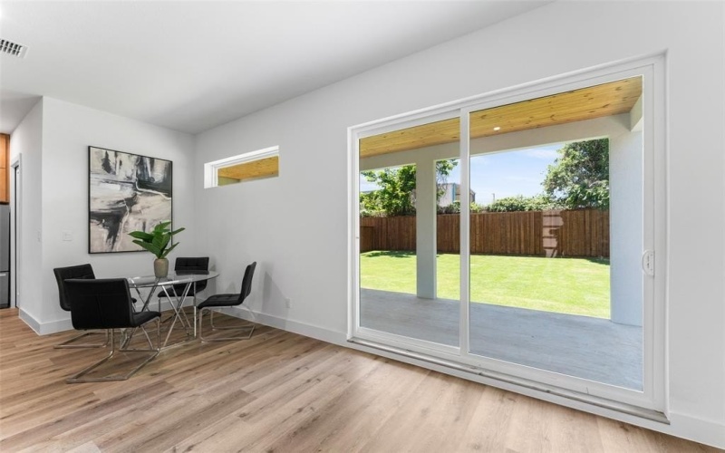 2826 Rochester Street, Dallas, TX 75215, 4 Bedrooms Bedrooms, ,3 BathroomsBathrooms,Residential,For Sale,2826 Rochester Street,20985020