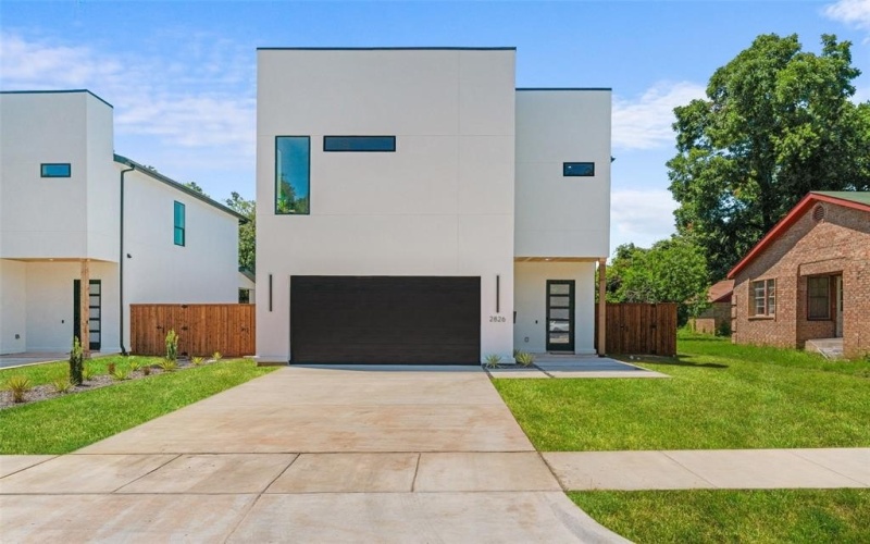 2826 Rochester Street, Dallas, TX 75215, 4 Bedrooms Bedrooms, ,3 BathroomsBathrooms,Residential,For Sale,2826 Rochester Street,20985020