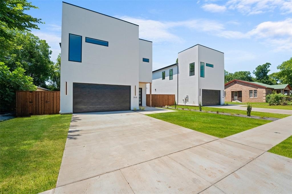 2828 Rochester Street, Dallas, TX 75215, 4 Bedrooms Bedrooms, ,3 BathroomsBathrooms,Residential,For Sale,2828 Rochester Street,20985041