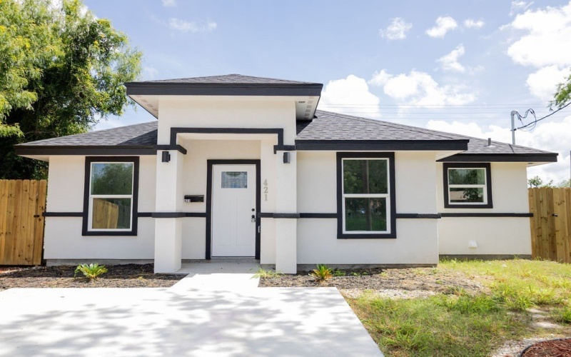 421 Anderson Drive, Alice, TX 78332, 3 Habitaciones Habitaciones , ,2 BañosBaños,Residential,En Venta,421 Anderson Drive,461346
