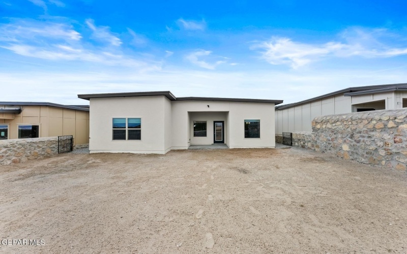 1135 Brass Hill Avenue, Santa Teresa, NM 88008, 4 Habitaciones Habitaciones , ,3 BañosBaños,Residential,En Venta,1135 Brass Hill Avenue,925476