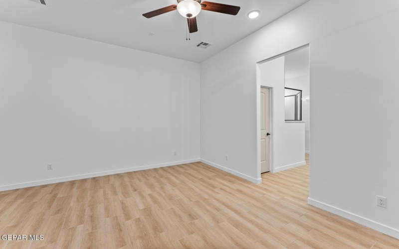 1129 Gallium Avenue, Santa Teresa, NM 88008, 3 Habitaciones Habitaciones , ,2 BañosBaños,Residential,En Venta,1129 Gallium Avenue,925484