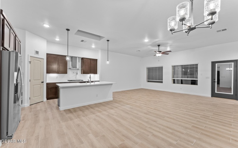 1129 Gallium Avenue, Santa Teresa, NM 88008, 3 Habitaciones Habitaciones , ,2 BañosBaños,Residential,En Venta,1129 Gallium Avenue,925484